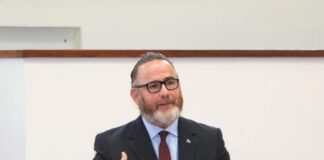 ‘MI TA ENTUSIASMA CU E PROYECTO DI PARKE DI MOLINA DI BIENTO Y CONTENTO CU E ‘EXPRESSION OF INTEREST’ CU A TUMA LUGA’