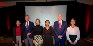 Miho competencia ta contribui na miho prijs, miho servicio y miho producto