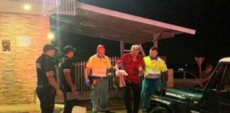 Klapchi a rementa den man di un homber di edad