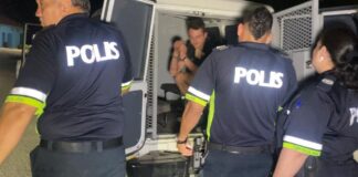 Turista Canades a bringa haya bati y keda deteni