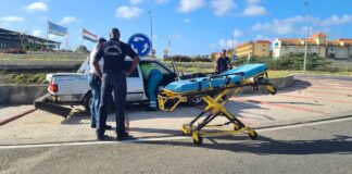 Accidente cu un persona herida, pa falta di dunamento di preferencia, na altura di rotonde Superfood