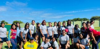 Kickingball Federation y Yoyo’s a duna clinica na Adventist Academy