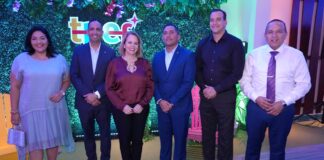 A CERA ACUERDO PA REALISA PROYECTO EMBEYECIMENTO EAGLE BEACH CUAL TA HOPI AMPLIO Y TA ENCERA DIFERENTE PROYECTO 