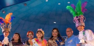 Minister di Cultura ta felicita Aruba su Reinanan di Carnaval 69