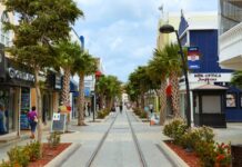 CENTRO DI ORANJESTAD TA MUSTRA MEHORACION, PERO COMERCIANTENAN Y CUIDADANONAN TA URGI GOBIERNO PA ACTUA DI INMEDIATO