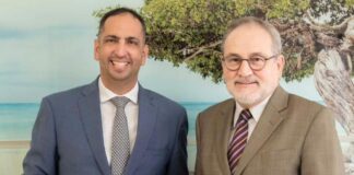 Minister Dangui Oduber a ricibi e Embahador di Suiza staciona na Hulanda