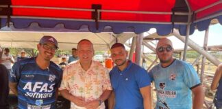 MINISTER ENDY CROES TA FELICITA S.V. UNISTARS CU NAN 35 AÑA DI EXISTENCIA Y EXITOSO FERIA DI BARIO.