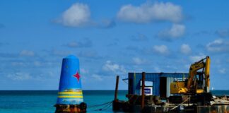 Minister Dangui Oduber a informa cu ta renoba e pier na Palmbeach