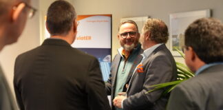 DELEGACION DI ARUBA ENCABESA PA MINISTER DI ENERGIA A RICIBI PRESENTACION DI E ‘𝐇YDROGEN 𝐕ALLEY AIRPORT’ NA HULANDA