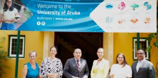 NOS TA SIGUI TRAHA HUNTO PA MEHORA OPORTUNIDAD PA NOS STUDIANTENAN.