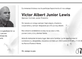 WEB: A bay sosega, Mr Victor Lewis