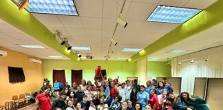 COLEGIO ARUBANO TA PRESENTA UN MUSICAL‘ALL THAT GLITTERS IS NOT GOLD’