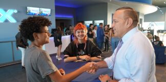 Minister Endy Croes: A ORGANISA UN ANOCHI INORMATIVO PA E STUDIANTENAN DI EXAMENKLAS CU TA BAY HULANDA AUGUSTUS PROXIMO. 