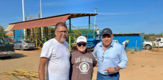 MINISTER ENDY CROES A BISHITA VELD DI BASEBALL, CENTRO DI BARIO NOORD. En conexion cu e proyecto di Aruba Doet.