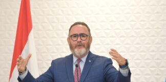 Minister Glenbert Croes; EAGLE LNG LO TA PARTI DI ARUBA HYDROGEN VALLEY