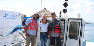 MINISTER DI LABOR GLENBERT CROES TA FELICITA E PROME 6 CURSISTANAN DI ENSEÑANSA PA EMPLEO, CU A PASA NAN EXAMEN PRACTICO DI “KLEIN VAARBEWIJS” CU EXITO 