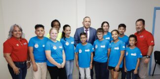 MINISTER ENDY CROES TA DESEA SELECCION DI ARUBA HOPI EXITO DEN WEGANAN INTERINSULAR 2023. 