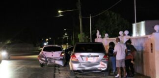 Accidente entre 3 auto; diasabra mey anochi