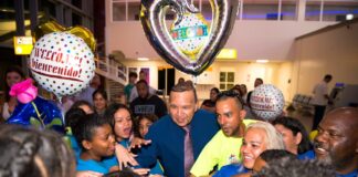 MINISTER ENDY CROES TA FELICITA COLEGIO B. TROMP CU A TITULA CAMPEON DI TREFBAL DEN WEGANAN ESCOLAR INTERINSULAR 2023