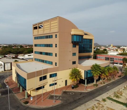 Departamento di Labor y Investigacion ta ahusta su orario pa e dianan di fiesta