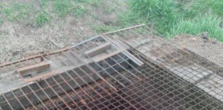 Ehercito Ruso ta castiga su soldatnan na Ucrancia cerando nan den buraco di tera tapa cu hekki