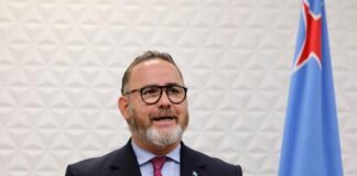 GOBIERNO DI ARUBA Y ACCIONA ENERGIA LO REUNI PA CUMINSA CU E PREPARACION PA REALLISA E PROYECTO DI ARUBA HYDROGEN VALLEY