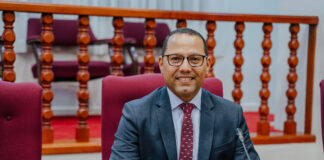 Parlamentario Ricky Hoek (MEP): E ‘swift reaction’ di gobierno a scapa companianan chikito y mediano 