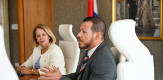 Minister Rocco Tjon: A REUNI CU MINISTER DI DEFENSA DI HULANDA DEN CUADRO DI SIGURIDAD NA NOS FRONTERA