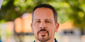 SRA. WEVER-CROES Y COALICION MEP-RAIZ TA COSTA ARUBA 293 MIYON NA INVERSION