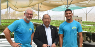 Minister Thijsen a bishita Happyponics