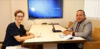 MINISTER ENDY CROES A REUNI CU SRA. INGE LA HAYE RIBA EXPANSION DI DE SCHAKEL