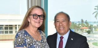 E situacion di studiante halto riba agenda den combersacion cu director DEA