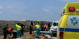 Turista a bolter cu su quadracer y a bay cay den mondi