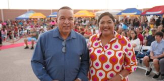 Minister di Cultura Xiomara Maduro ; NOS STUDIANTENAN A DEMOSTRA TALENTO DURANTE COMPETENCIA DI BAILE DEPORTIVO Y CULTURAL ESCOLAR 2023 Danki y Pabien na tur scol participante y ganador