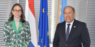 Embahadora di Colombia a bishita Minister Thijsen