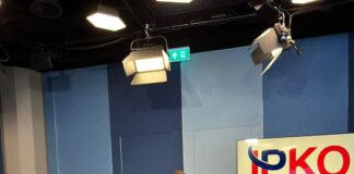 Parlamentario Shailiny Tromp-Lee (MEP) durante su discurso na IPKO:Ta haci peticion na Gobierno di Hulanda pa duna Aruba mesun trato cu Corsou y Sint-Maarten