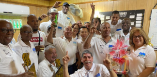 TAXI BOYS LO ENFRENTA SNOR DEN BATAYA DI DOMINO!