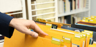 Dia internacional di Archivo