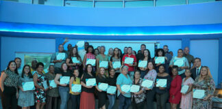 Tremendo acogida pa curso Finansas Den Mi Hogar denbario di Savaneta