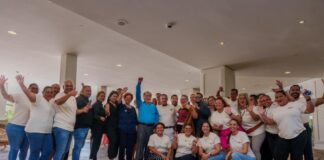 Aruba su cocktail di mas popular ‘Aruba Ariba’ ta cumpli 60 aña