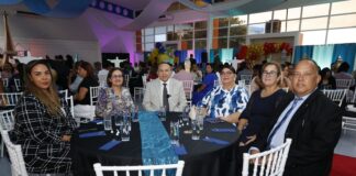 MINISTER ENDY CROES A PRESENCIA GRADUACION DI EDUCACION PROFESIONAL BASICO (E.P.B.) SECTOR ECONOMIA