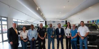 Rocco a firma 60 vehiculo nobo pa polis