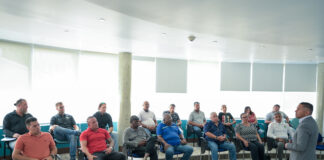 SECTOR DI PESCA TA MIRANDO PASONANAN CONCRETO PA ENGRANDECE Y REGULA E INDUSTRIA