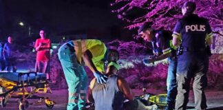 Homber seriamente herida; despues di a cay cu su bicicleta electrico