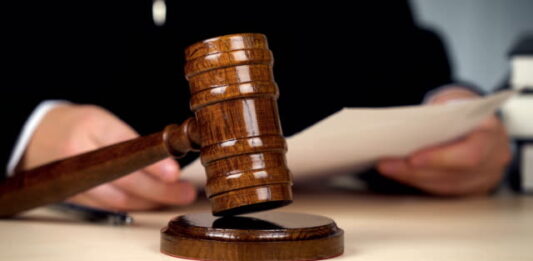 Caso di intento di mata cu chapi pospone pa haya otro traductor Chines