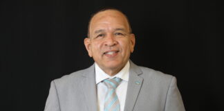 MINISTER ENDY CROES A ANUNCIA CU AÑA 2023 TUR SCOL DI DPS LO TA CONECTA RIBA SISTEMA DI DATA