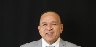 MINISTER ENDY CROES TA ELABORA RIBA E SITUACION DI WERKSTER DI E SCOLNAN DI SKOA Y DPS