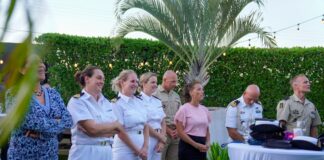 MINISTER ENDY CROES TA DESEA SR. VINCENT STORIMANS HOPI EXITO COMO REPRESENTANTE NOBO Y HEFE DI VNO NA ARUBA