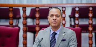 Parlamentario lider di Accion 21 kier entrega Aruba na Hulanda ‘cueste lo que cueste’