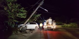 ELMAR: Un averahe di 1 pa 2 accidente di auto envolviendo poste di luz di caya tur siman